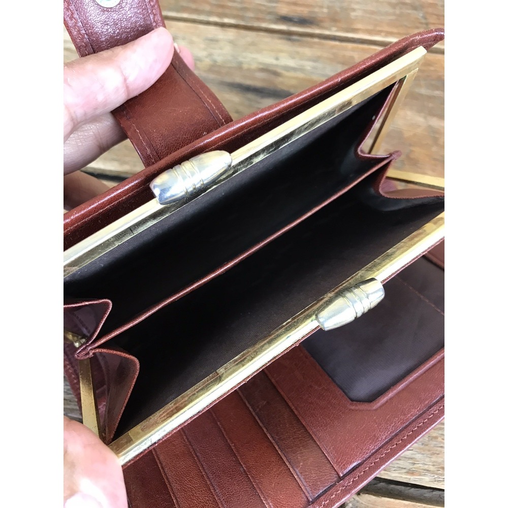 Vtg MCM Unique Brown Leather Wallet Clutch Peridot No. 007 Kiss Lock - Picture 10 of 11